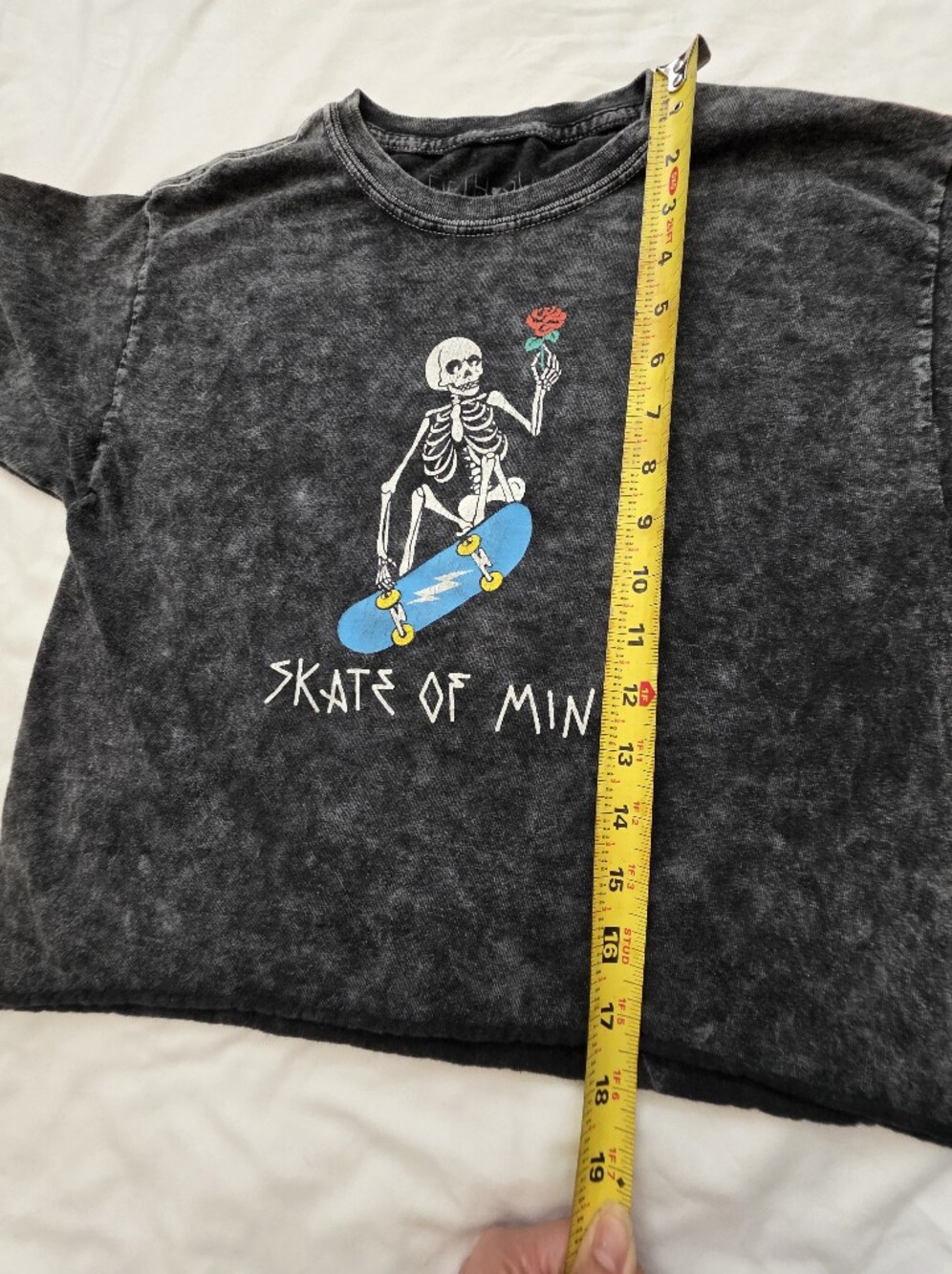Acid-wash Black Graphic Tee‎ Skeleton Rose Skateboarding Skate of Mind Retro XS - Picture 6 of 7